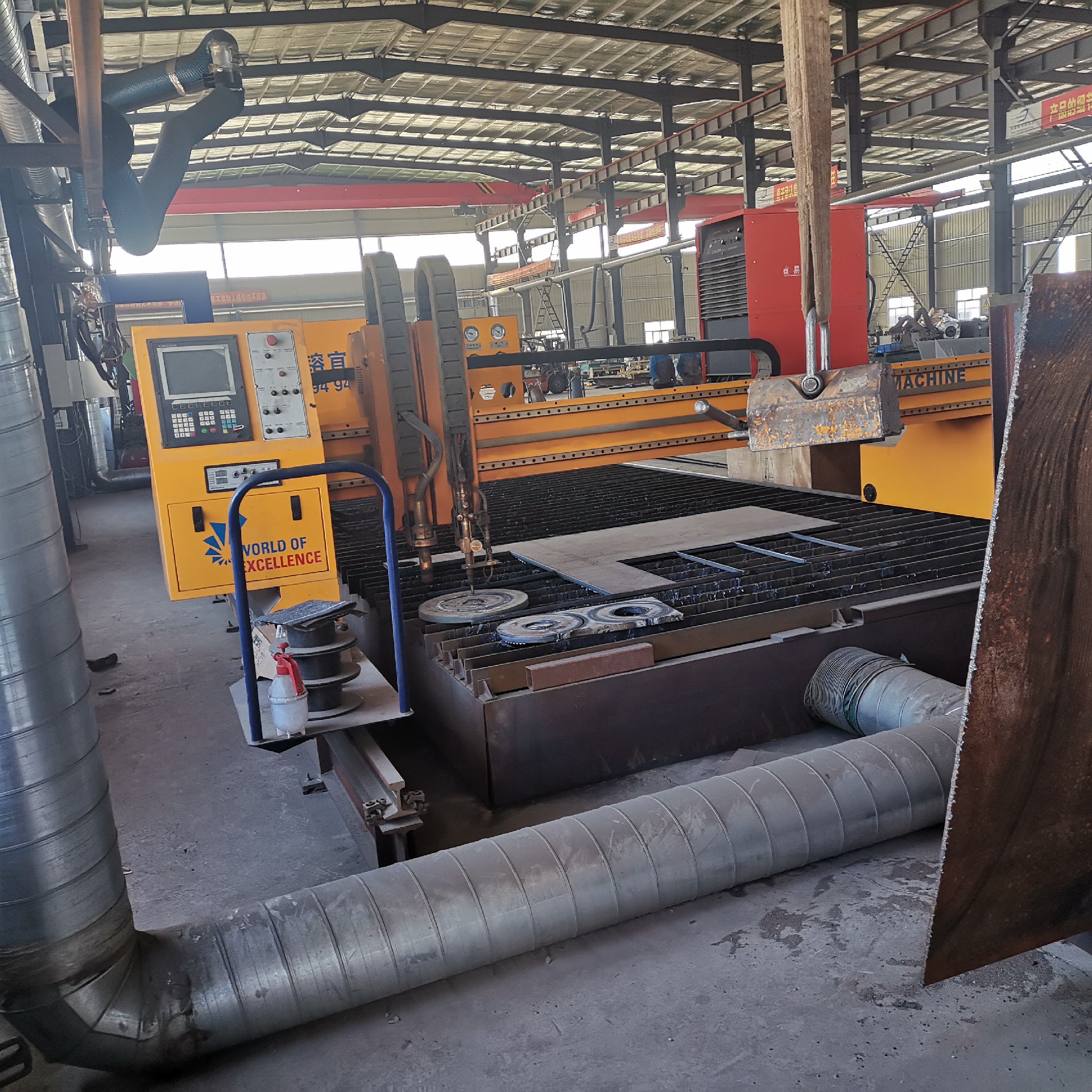 数控机床 (1).jpg