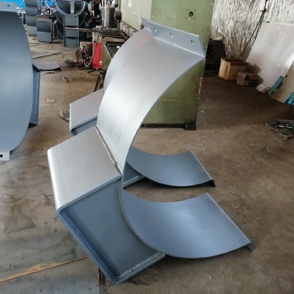 大管径 管托支座